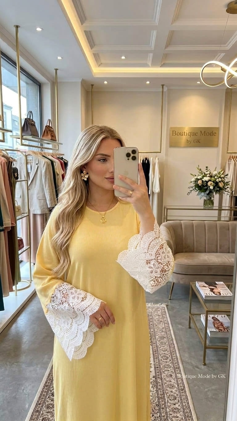 Robe Nour